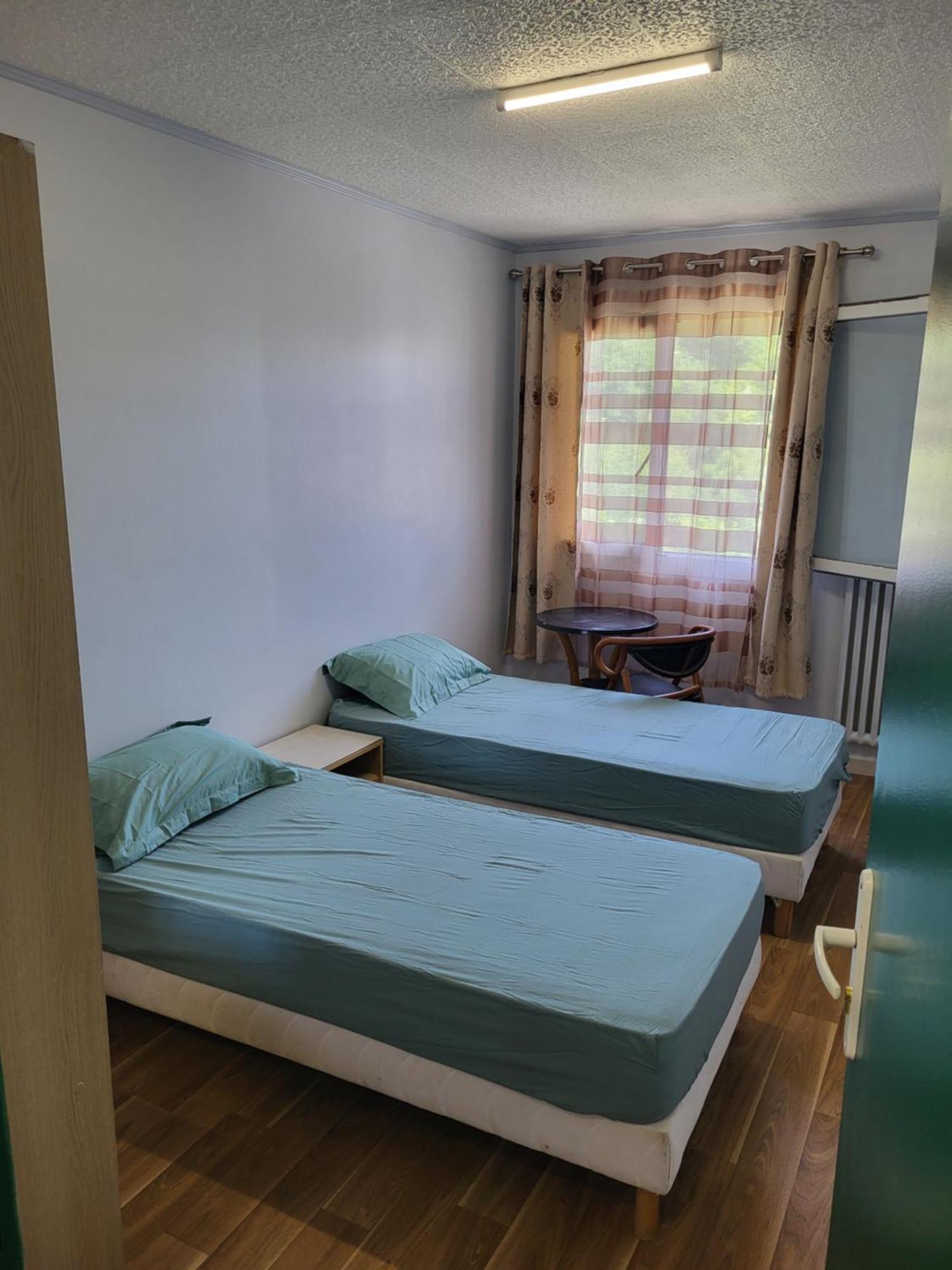 Private Room-3 In Hannana Apartment- 2 Min Walk To Tram 12 Min To Nice Train Station 15 Min To Massena Place Bagian luar foto